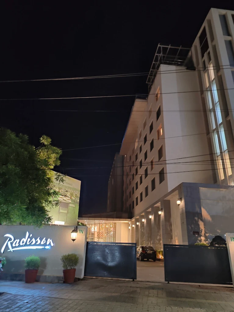 Radisson Hotel